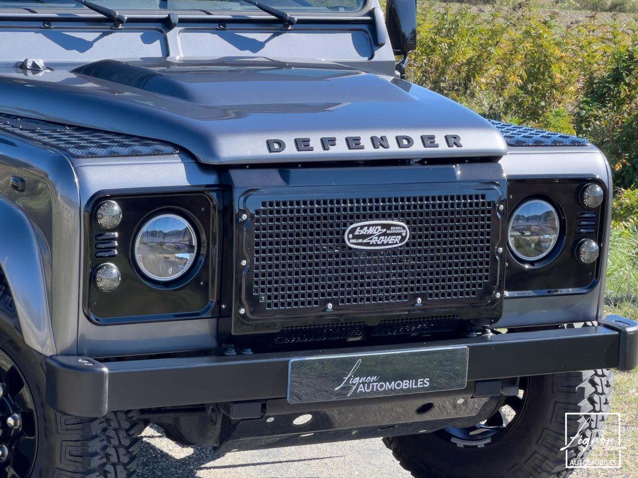 Photo LAND ROVER DEFENDER 110 TD4 2.2 Station Wagon 7 places