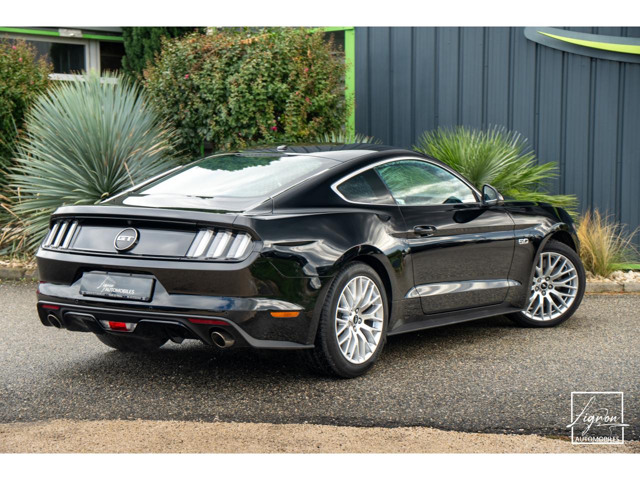 Photo FORD MUSTANG Fastback 5.0 V8 421 ch BVA - 1ER MAIN - 8 000KM !!