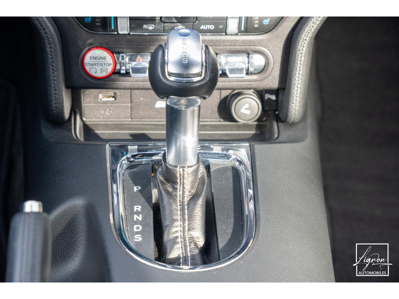 Photo FORD MUSTANG Cabriolet 2.3 EcoBoost - 317 ch - BVA6