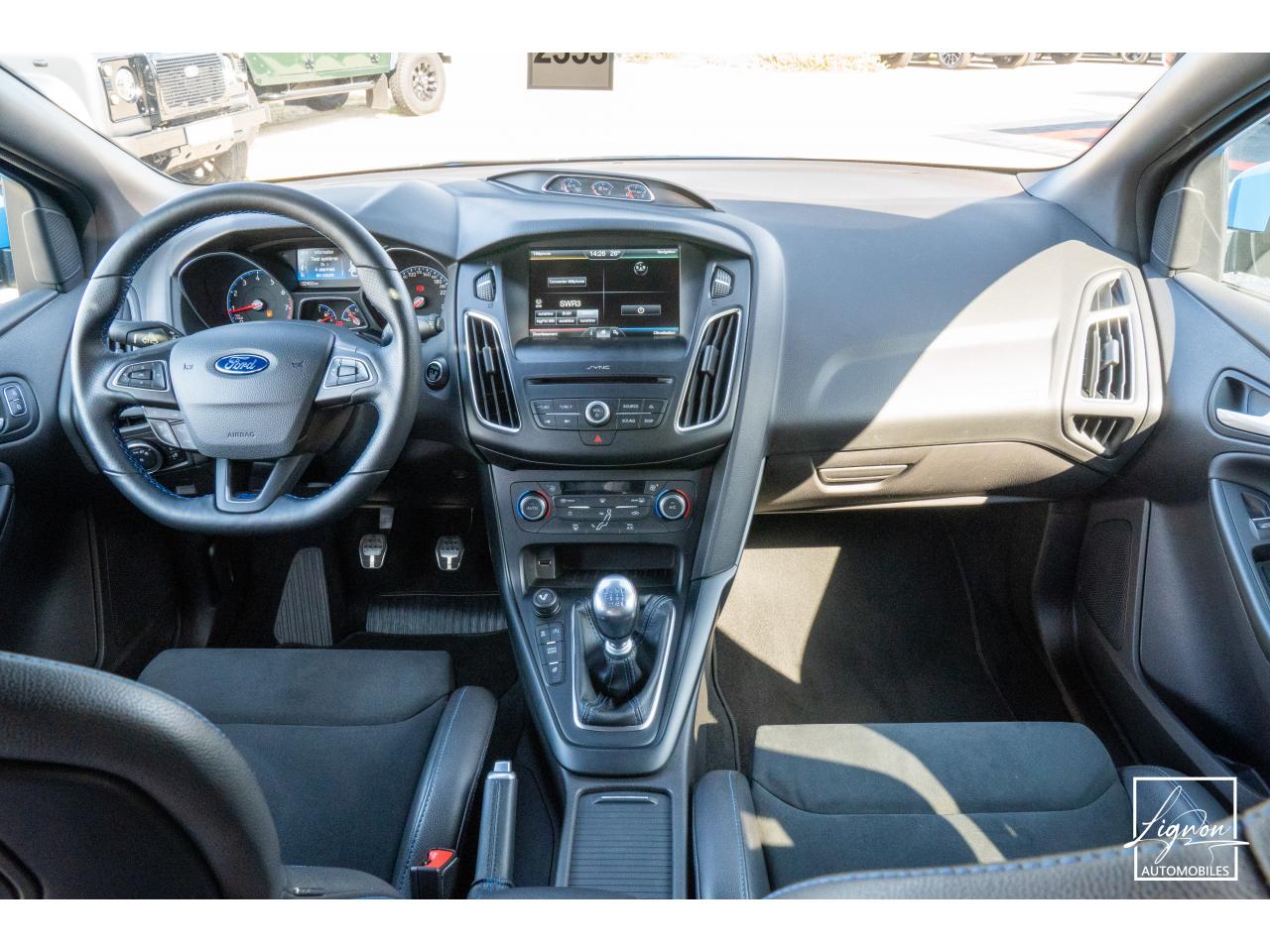 Photo FORD FOCUS RS 2.3 EcoBoost - 350 - 1ER MAIN - 32 000KM  - BAQUET RECARO