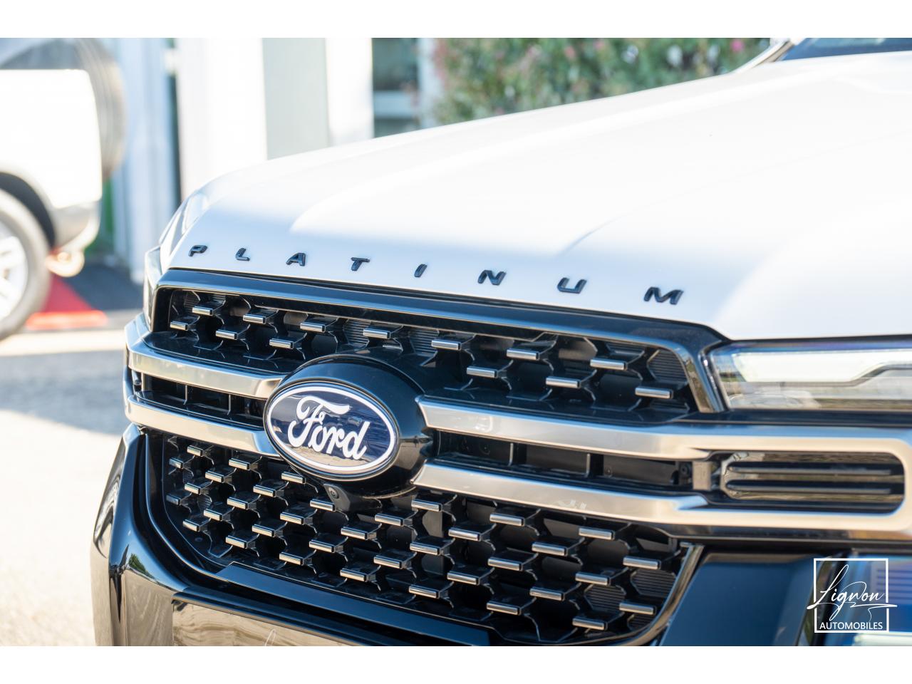 Photo FORD RANGER Platinum 3.0 V6 - 240 - BVA10  Double Cabine - TVA Apparente