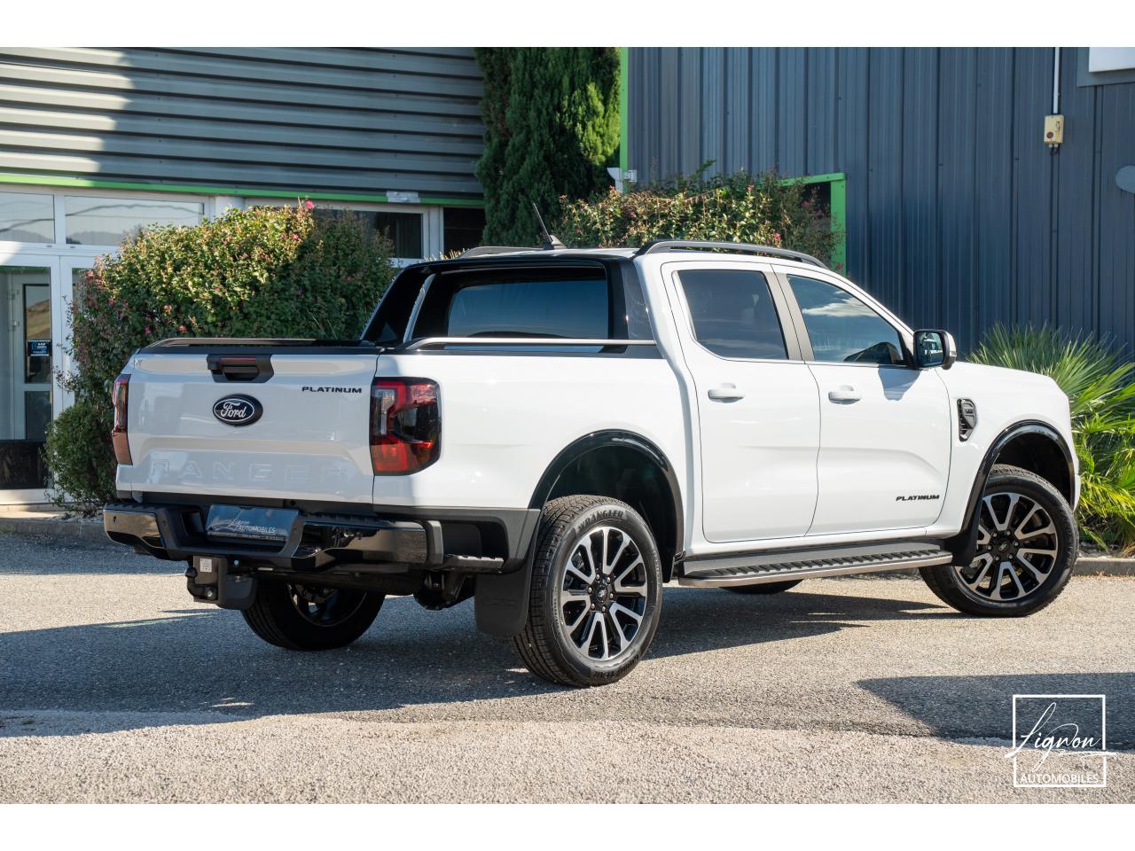 Photo FORD RANGER Platinum 3.0 V6 - 240 - BVA10  Double Cabine - TVA Apparente