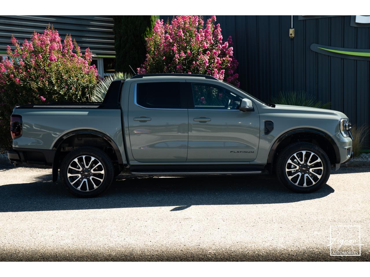 Photo FORD RANGER Platinum 3.0 V6 - 240 - BVA 2026 Double Cabine 4 places - TVA Apparente