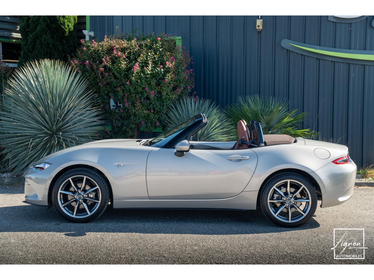 Photo MAZDA MX-5 2.0 184 CH  Skyactiv-G - 2024  6 400km  1er main Origine France