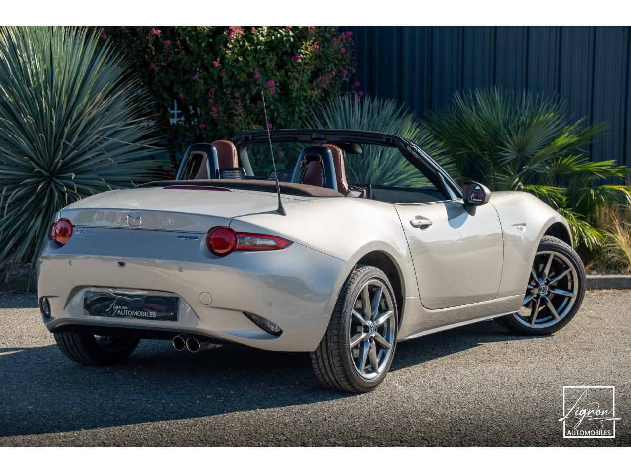 Photo MAZDA MX-5 2.0 184 CH  Skyactiv-G - 2024  6 400km  1er main Origine France