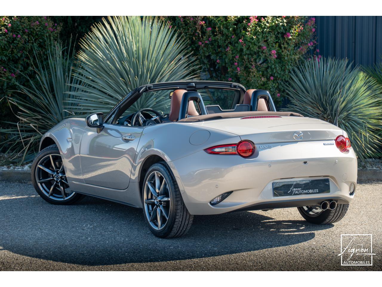 Photo MAZDA MX-5 2.0 184 CH  Skyactiv-G - 2024  6 400km  1er main Origine France