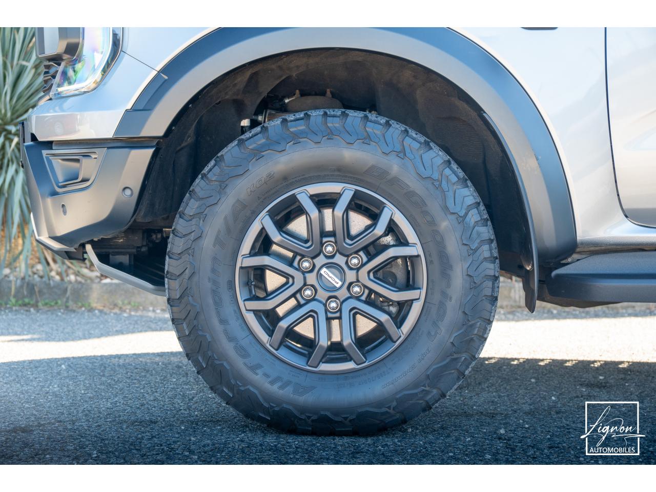 Photo FORD RAPTOR 3.0 V6 EcoBoost 292 ch · BVA10 · TVA Apparente · 1er main