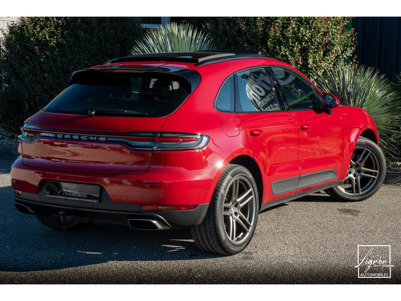 Photo PORSCHE MACAN 2.0 245 1ER MAIN - Toit Pano/Attelage elec./PASM/BOSE/ACC