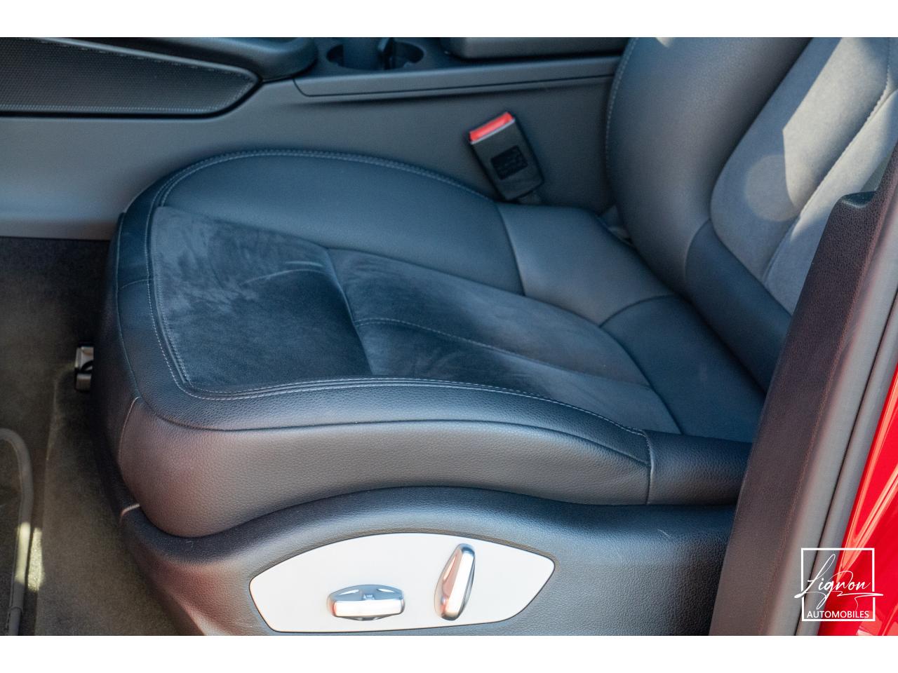 Photo PORSCHE MACAN 2.0 245 1ER MAIN - Toit Pano/Attelage elec./PASM/BOSE/ACC