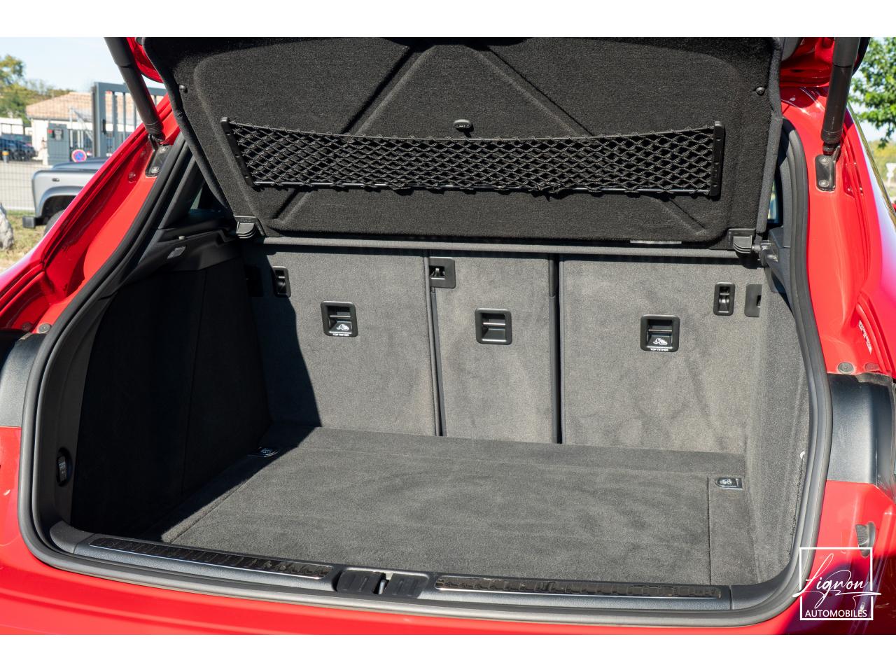Photo PORSCHE MACAN 2.0 245 1ER MAIN - Toit Pano/Attelage elec./PASM/BOSE/ACC