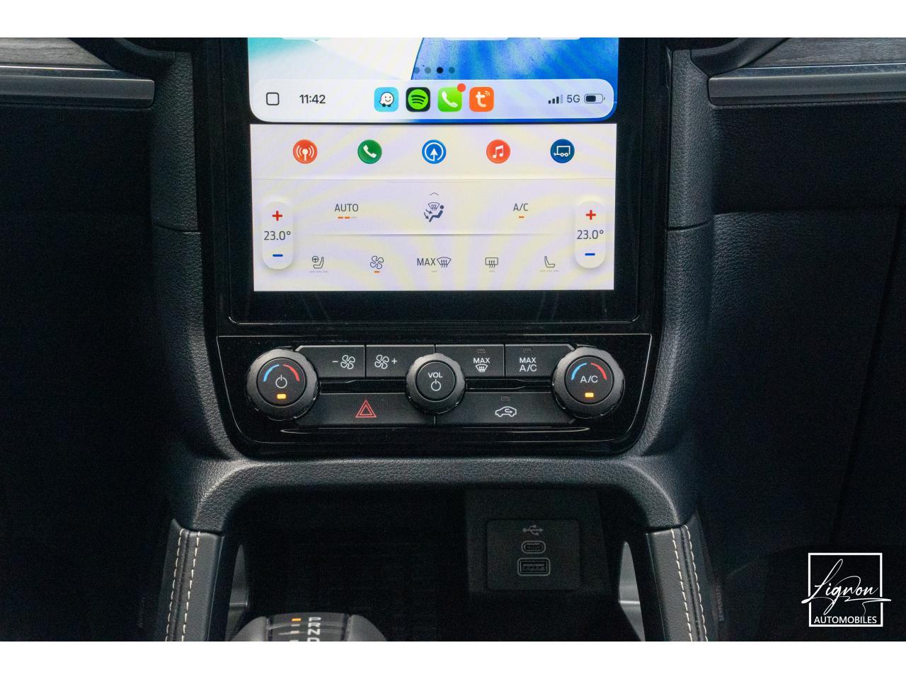 Photo FORD RANGER Platinum 3.0 V6 240 ch EcoBlue