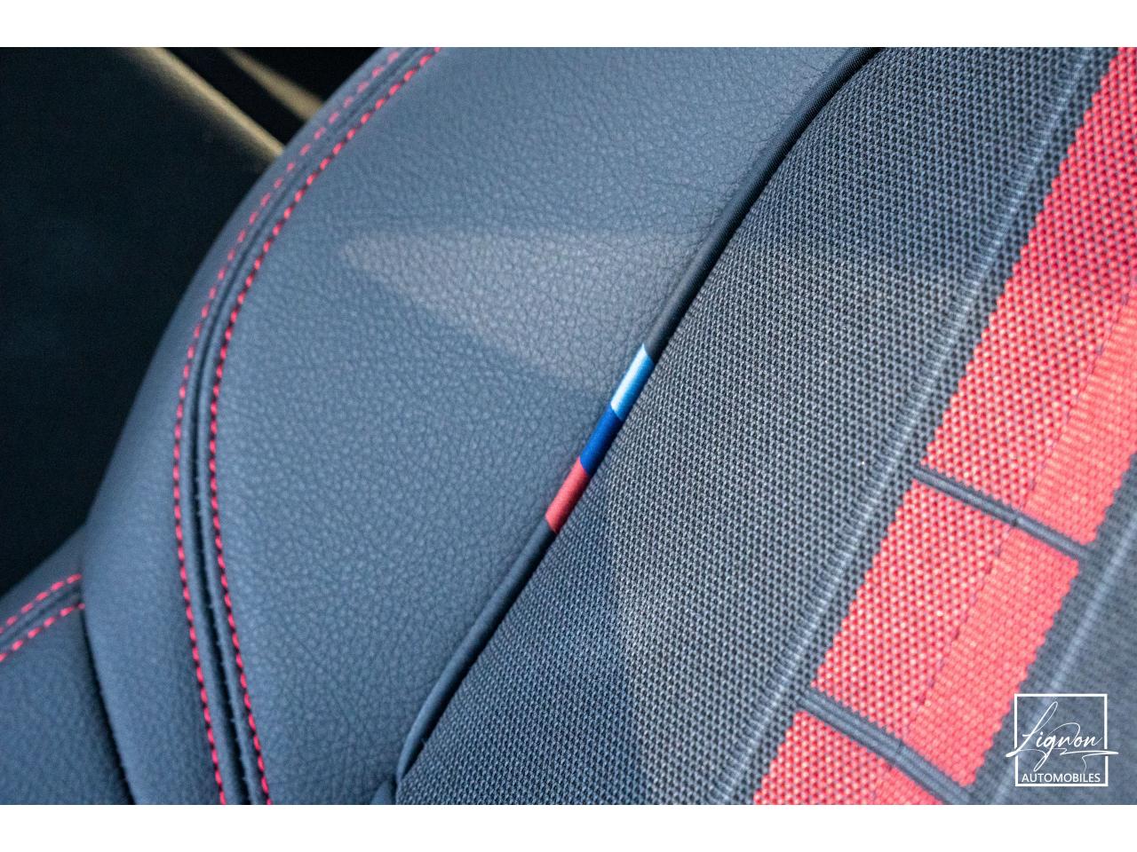 Photo BMW SERIE 1 128ti - BVA Sport  BERLINE F40 .