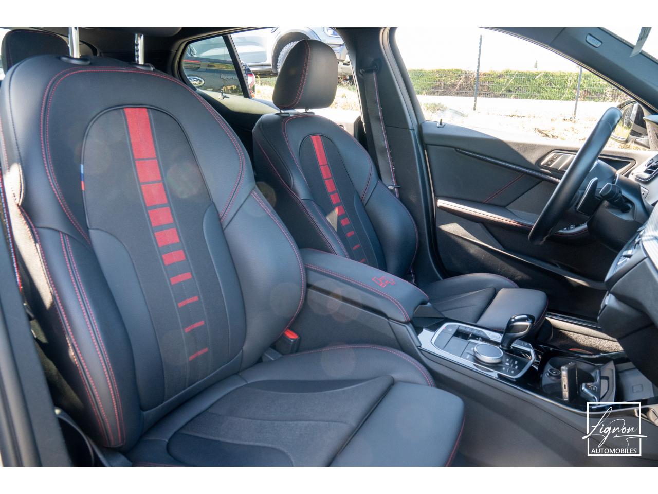 Photo BMW SERIE 1 128ti - BVA Sport  BERLINE F40 .