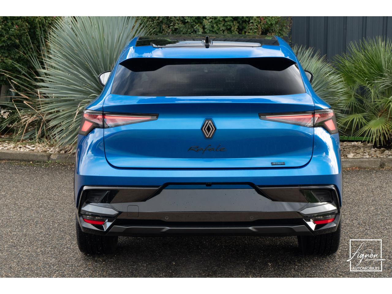 Photo RENAULT RAFALE 1.2 E-Tech Full Hybride - 200 - BVA multi-modes  Esprit Alpine