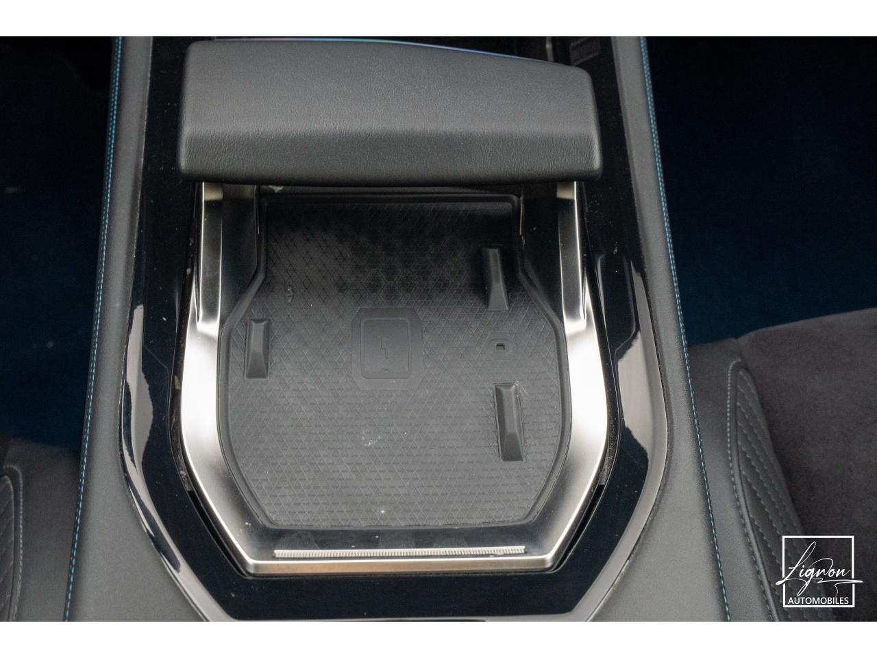 Photo RENAULT RAFALE 1.2 E-Tech Full Hybride - 200 - BVA multi-modes  Esprit Alpine