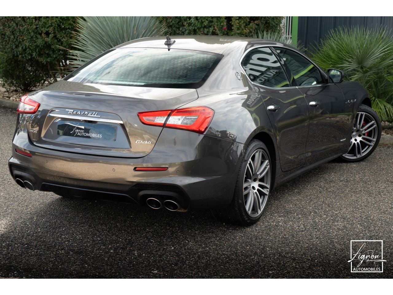 Photo MASERATI GHIBLI 3.0 V6 - 430 ch - BVA  GranSport SQ4
