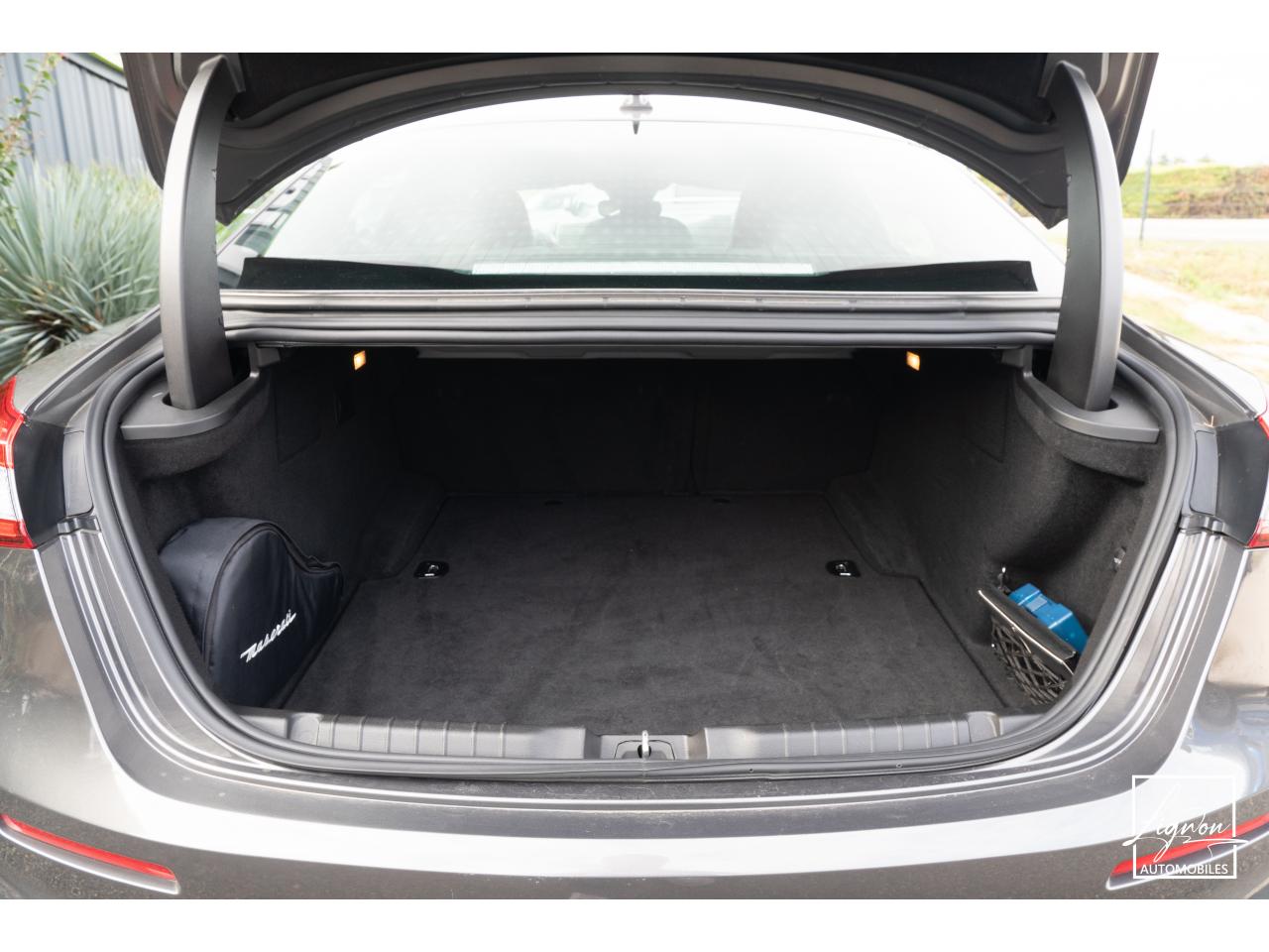 Photo MASERATI GHIBLI 3.0 V6 - 430 ch - BVA  GranSport SQ4