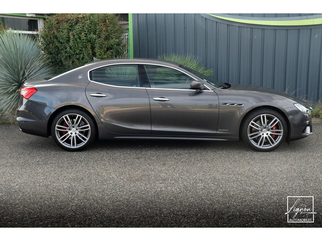 Photo MASERATI GHIBLI 3.0 V6 - 430 ch - BVA  GranSport SQ4