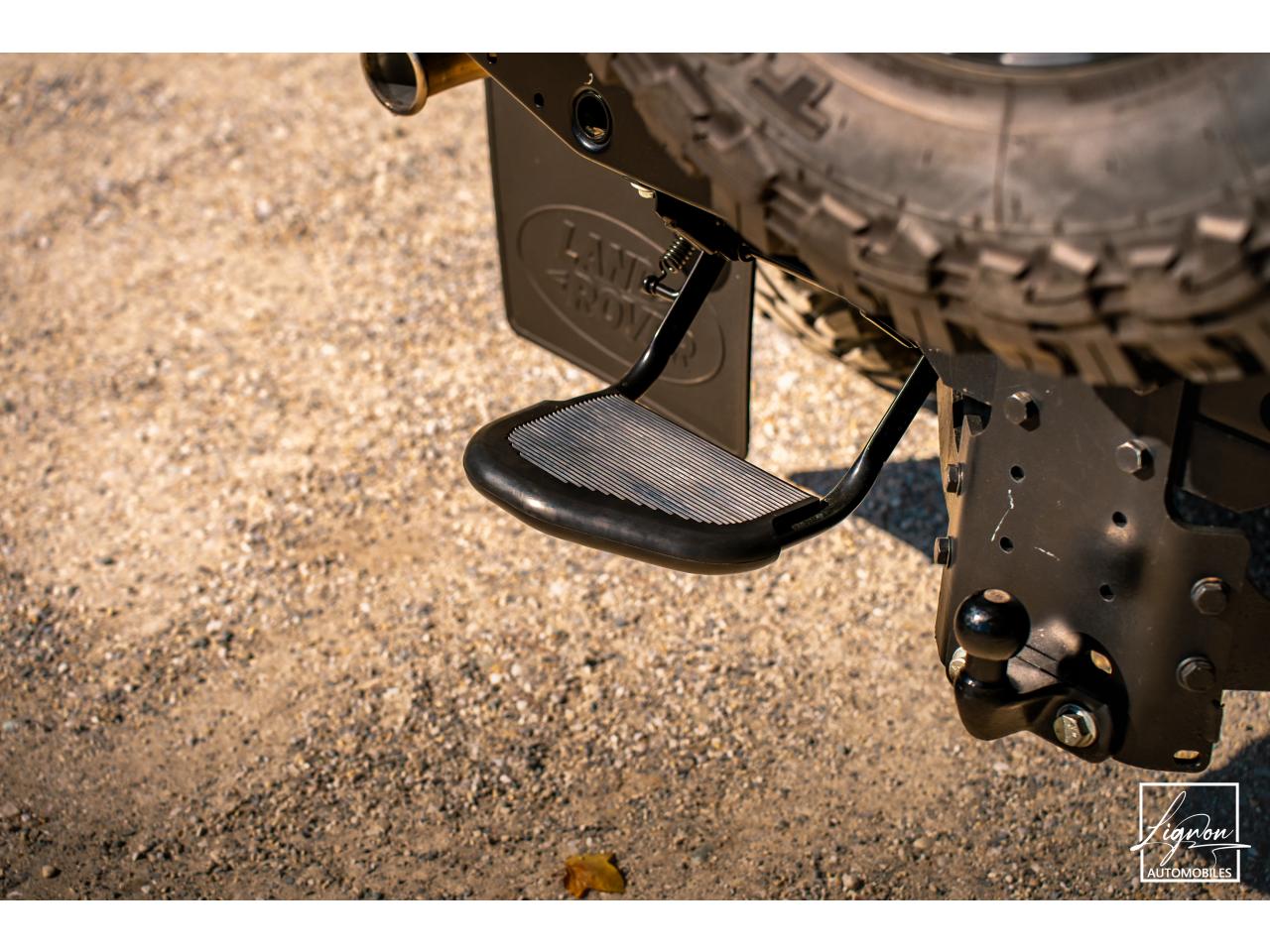 Photo LAND ROVER DEFENDER 110 2.2 Td4 110 SW - ' Santorini Black '